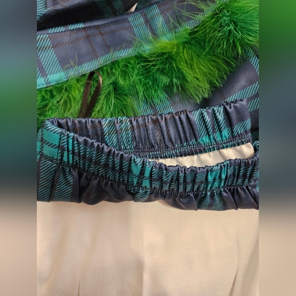 Plaid Set - Picture 4 of 5